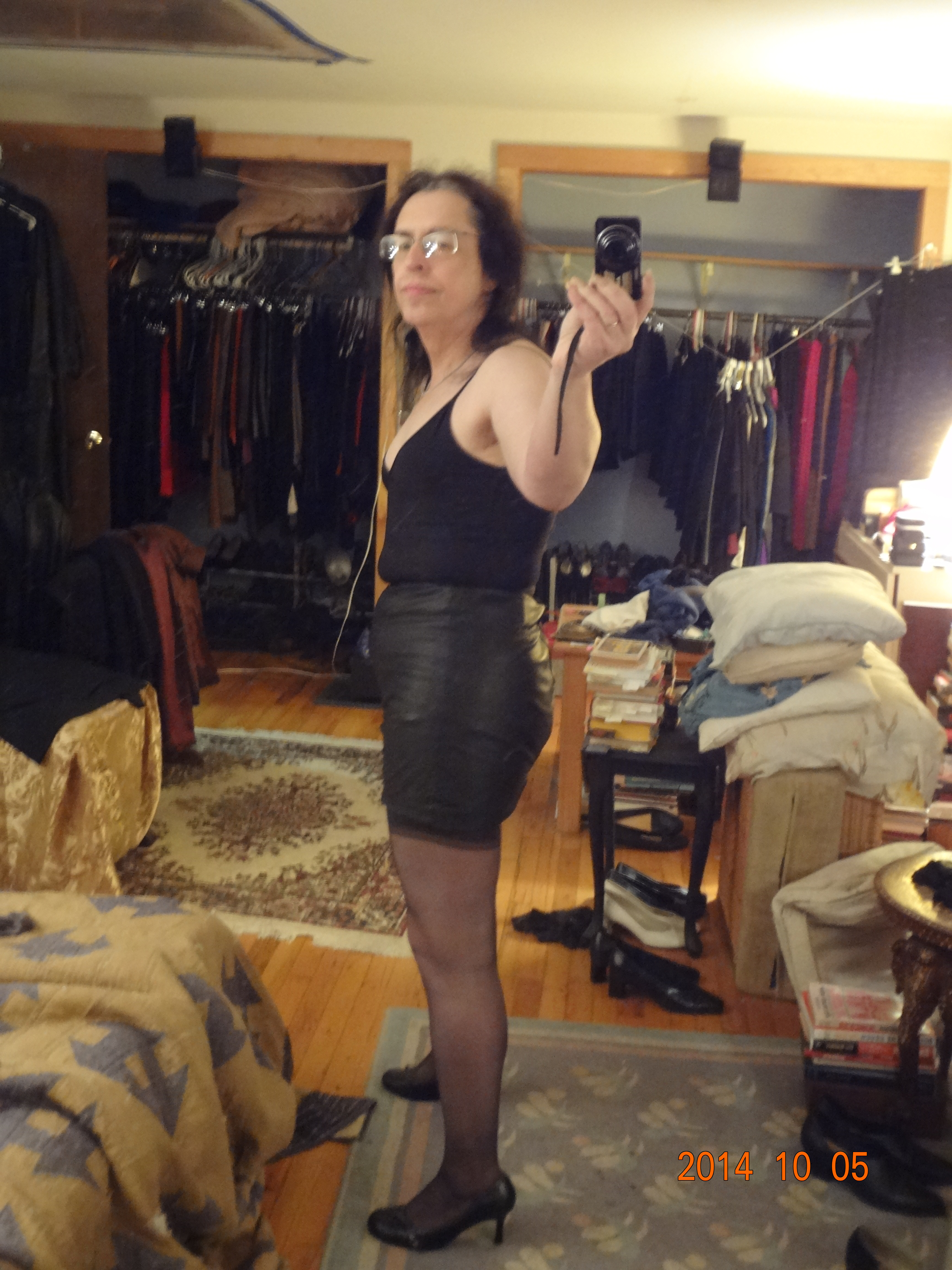 ./DSC01286 BARB + TIP TOP SKIRT.JPG